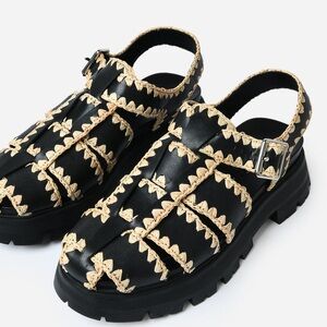 Loeffler Randall Talia Crochet Platform Fisherman Sandals | Size 8 | Black/Tan